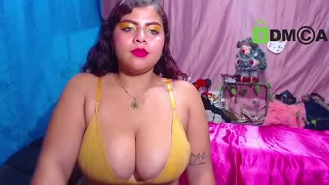 Snapshot of lilits_boobs chatting on 12.20.24 liliana online show from 12.20.24