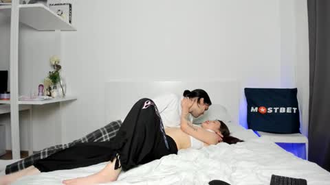 LilKimchii online show from 11.20.25