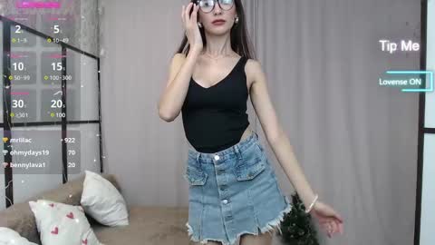 Lillian online show from 01.22.25