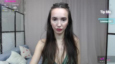 Lillian online show from 02.13.25