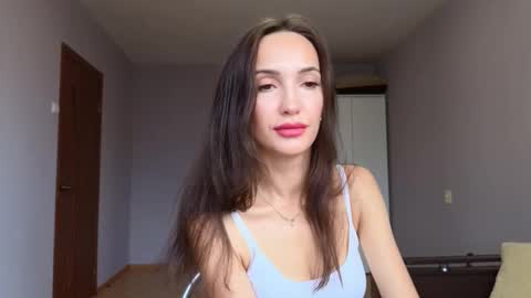 Lillian online show from 10.31.25