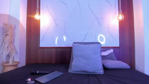 Snapshot of lillian_lee1 chatting on 05.23.26 lillian_lee1 online show from 05.23.26
