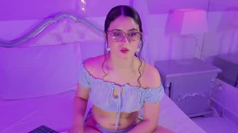 lillianderson -  Next stream start at 0700hs GTM-3 online show from 09.19.25