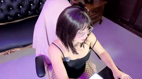 Snapshot of lillianderson chatting on 05.13.26 lillianderson - Next stream start at 0700hs GTM-3 online show from 05.13.26