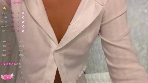 Lara Angel online show from 10.08.25