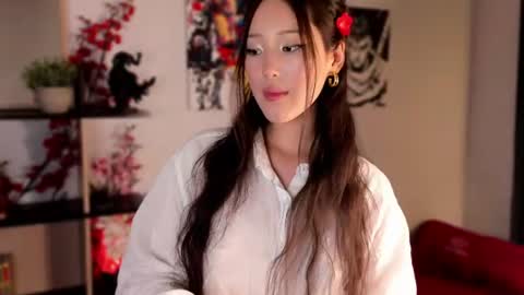 Snapshot of lillie_sun chatting on 06.22.26 lillie_sun online show from 06.22.26