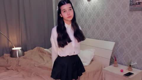 Celina Lillie online show from 12.17.25