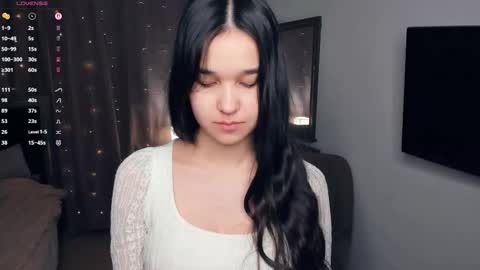 Celina Lillie online show from 01.19.26