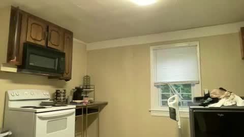 lilly_adams88 online show from 04.16.26