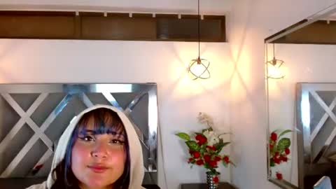   online show from 08.04.26