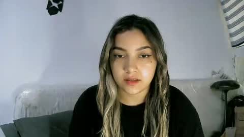 Sey - Lilly  online show from 04.04.26