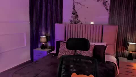 Lilly Ortiz online show from 07.09.26