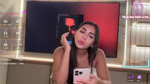 Snapshot of lillyxq chatting on 07.07.26 lilly online show from 07.07.26