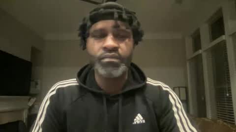 Snapshot of lilnasty100 chatting on 12.22.25 lilnasty100 online show from 12.22.25