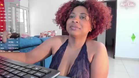 Snapshot of lilotoronto chatting on 10.24.25 lilotoronto online show from 10.24.25