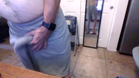 Snapshot of lilpackage69 chatting on 06.15.26 lilpackage69 online show from 06.15.26