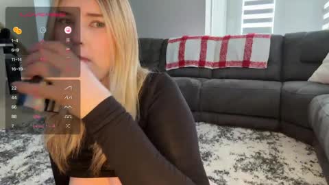 Ava online show from 04.07.26