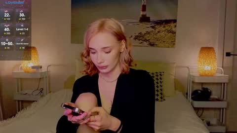 Snapshot of lilpupsonish chatting on 03.08.25 Jesse and Grace online show from 03.08.25