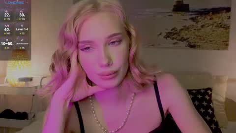 Snapshot of lilpupsonish chatting on 03.11.25 Jesse and Grace online show from 03.11.25