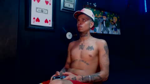 Snapshot of lilray99 chatting on 12.05.24 ONLYFANS online show from 12.05.24