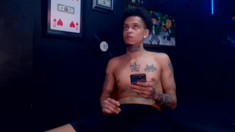 Snapshot of lilray99 chatting on 01.15.25 ONLYFANS online show from 01.15.25