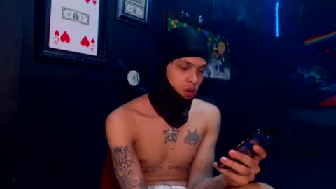 Snapshot of lilray99 chatting on 01.26.25 ONLYFANS online show from 01.26.25