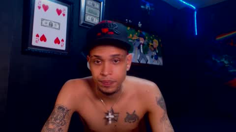 Snapshot of lilray99 chatting on 02.04.25 ONLYFANS online show from 02.04.25