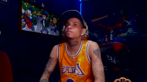 Snapshot of lilray99 chatting on 02.11.25 ONLYFANS online show from 02.11.25