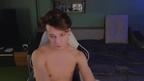 Snapshot of lilteddyboy chatting on 01.18.26 lilteddyboy online show from 01.18.26