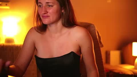 Snapshot of liltightbabe chatting on 06.15.26 liltightbabe online show from 06.15.26