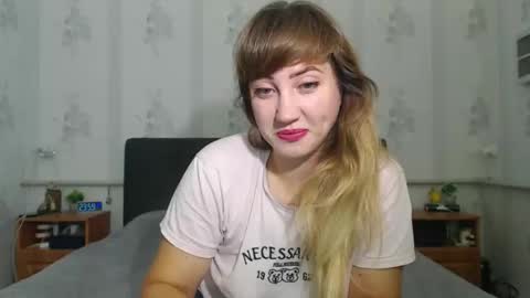 lilu_cute25 online show from 10.24.25