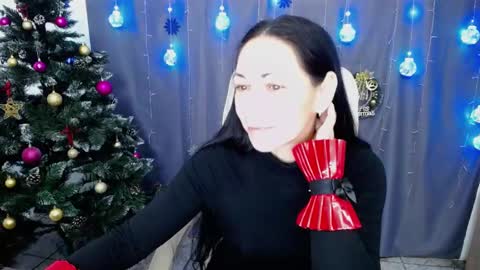 Snapshot of lilugrants chatting on 01.04.25 lilugrants online show from 01.04.25