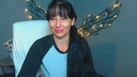 lilugrants online show from 07.10.26