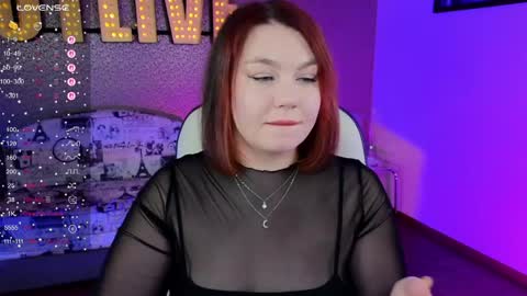 Snapshot of lilumytrend chatting on 04.11.26 Lilu online show from 04.11.26