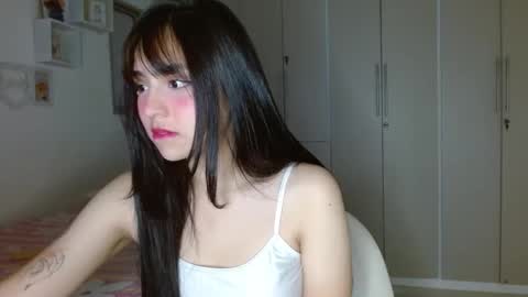 Snapshot of lily_crushx chatting on 12.02.24 Lirio online show from 12.02.24