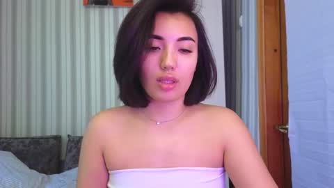Lily online show from 10.18.25