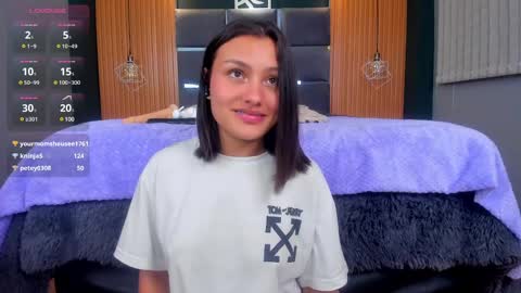 Lily online show from 02.04.25