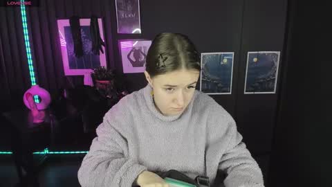 Lily online show from 12.21.24