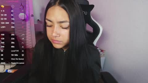 lily_waist online show from 01.10.26