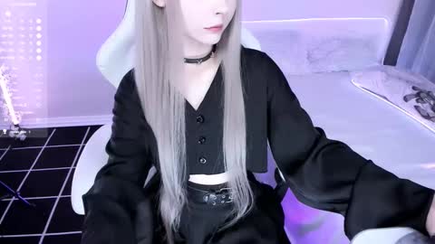 Lily online show from 09.09.25