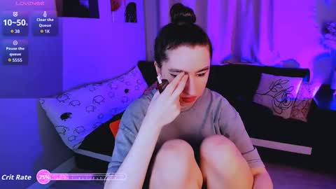 Snapshot of lily_xbaby chatting on 12.14.25 LILY online show from 12.14.25