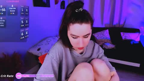 LILY online show from 12.20.25