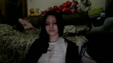 lilycandy_ online show from 12.14.24