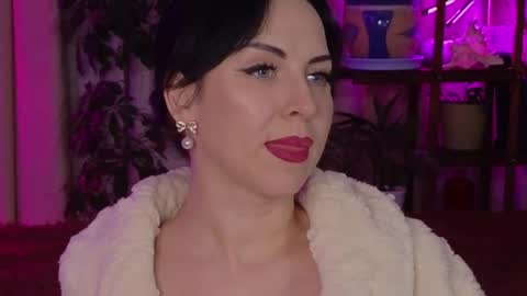 Lily online show from 11.13.25