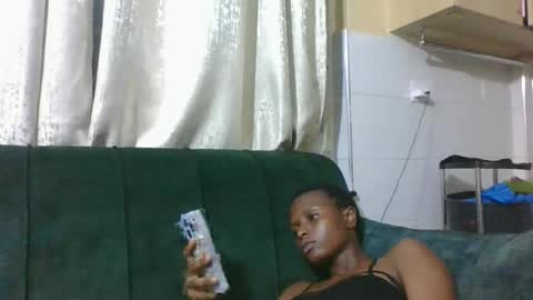 Snapshot of lilycute19 chatting on 02.12.26 lilycute19 online show from 02.12.26