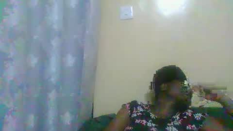 Snapshot of lilycute19 chatting on 02.17.26 lilycute19 online show from 02.17.26