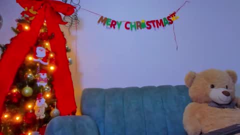 Lily online show from 12.21.25