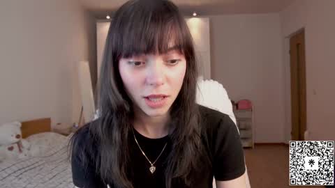 Lily   online show from 12.03.24