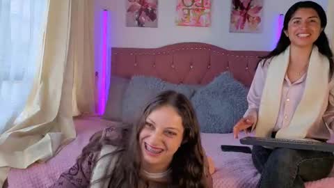 Lily online show from 09.24.25