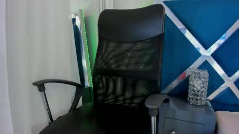 Sweetie Lily online show from 03.09.26